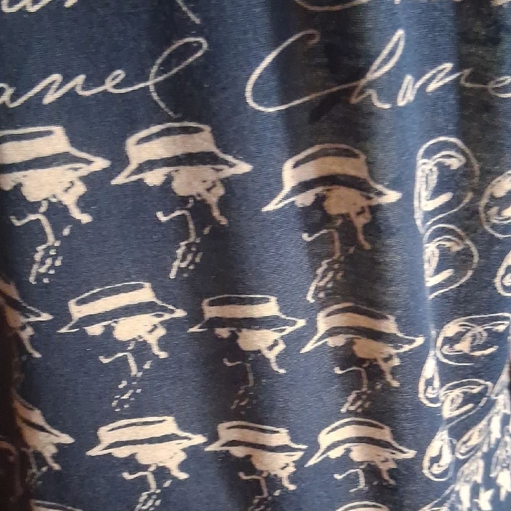 Authentic CHANEL Iconic Blue and Cream Script Blouse Size Small/Medium - Picture 10 of 16